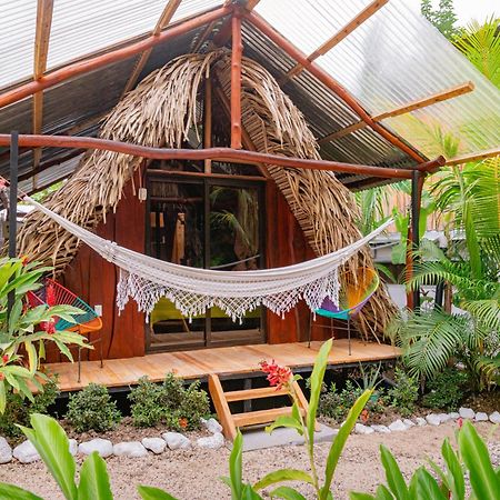 El Gato Rojas Surf Hostel Playa Santa Teresa  Екстер'єр фото
