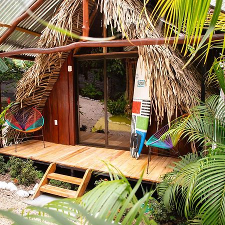 El Gato Rojas Surf Hostel Playa Santa Teresa  Екстер'єр фото