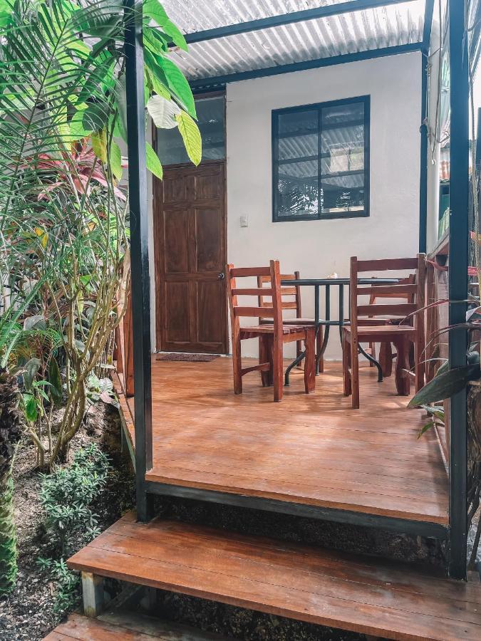 El Gato Rojas Surf Hostel Playa Santa Teresa  Екстер'єр фото