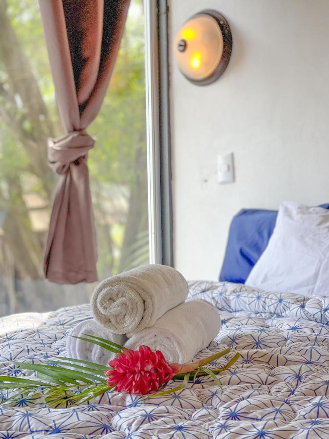 El Gato Rojas Surf Hostel Playa Santa Teresa  Екстер'єр фото