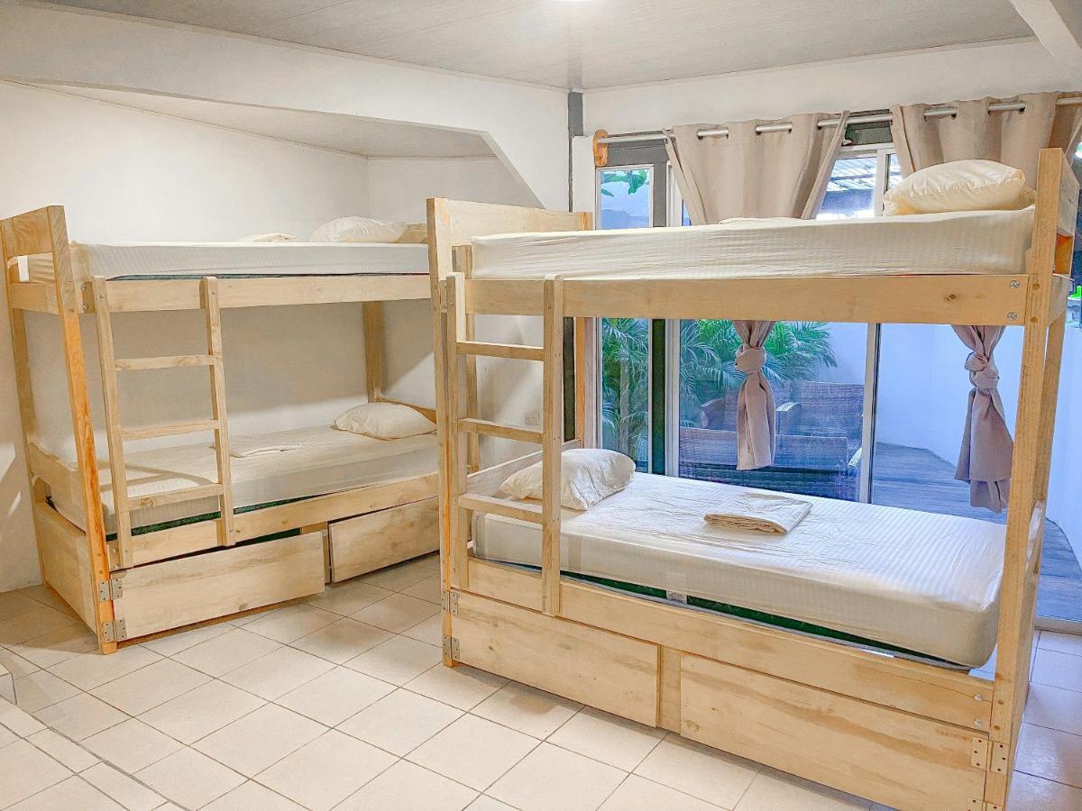 El Gato Rojas Surf Hostel Playa Santa Teresa  Екстер'єр фото