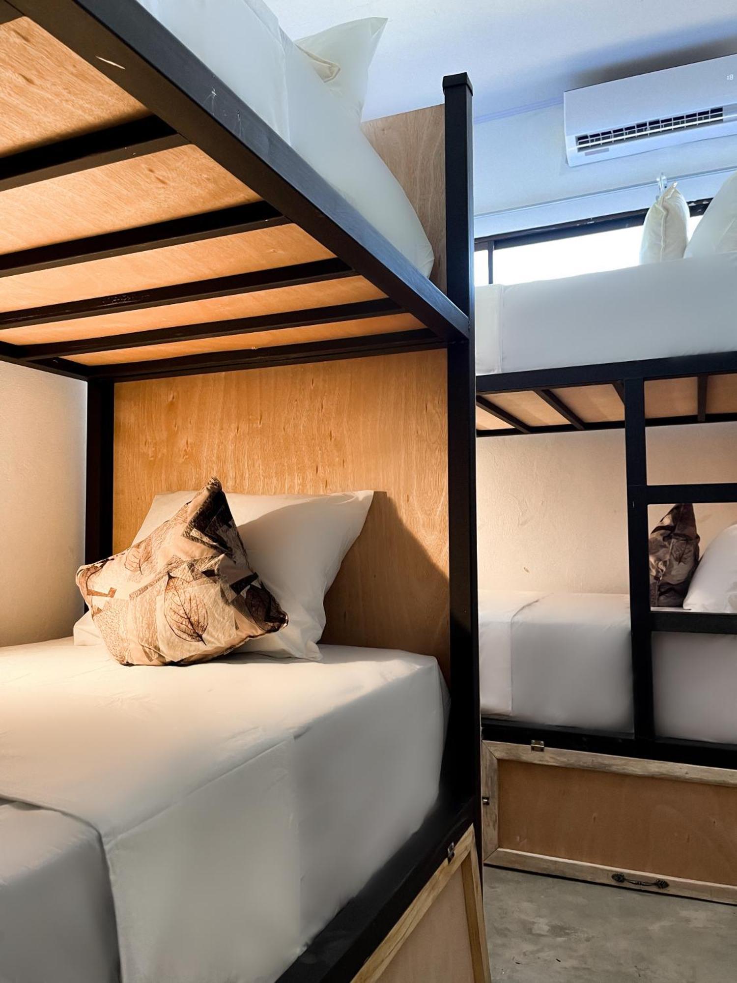 El Gato Rojas Surf Hostel Playa Santa Teresa  Екстер'єр фото