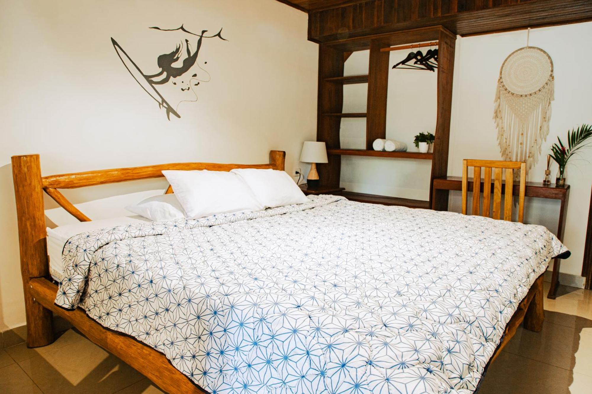 El Gato Rojas Surf Hostel Playa Santa Teresa  Екстер'єр фото