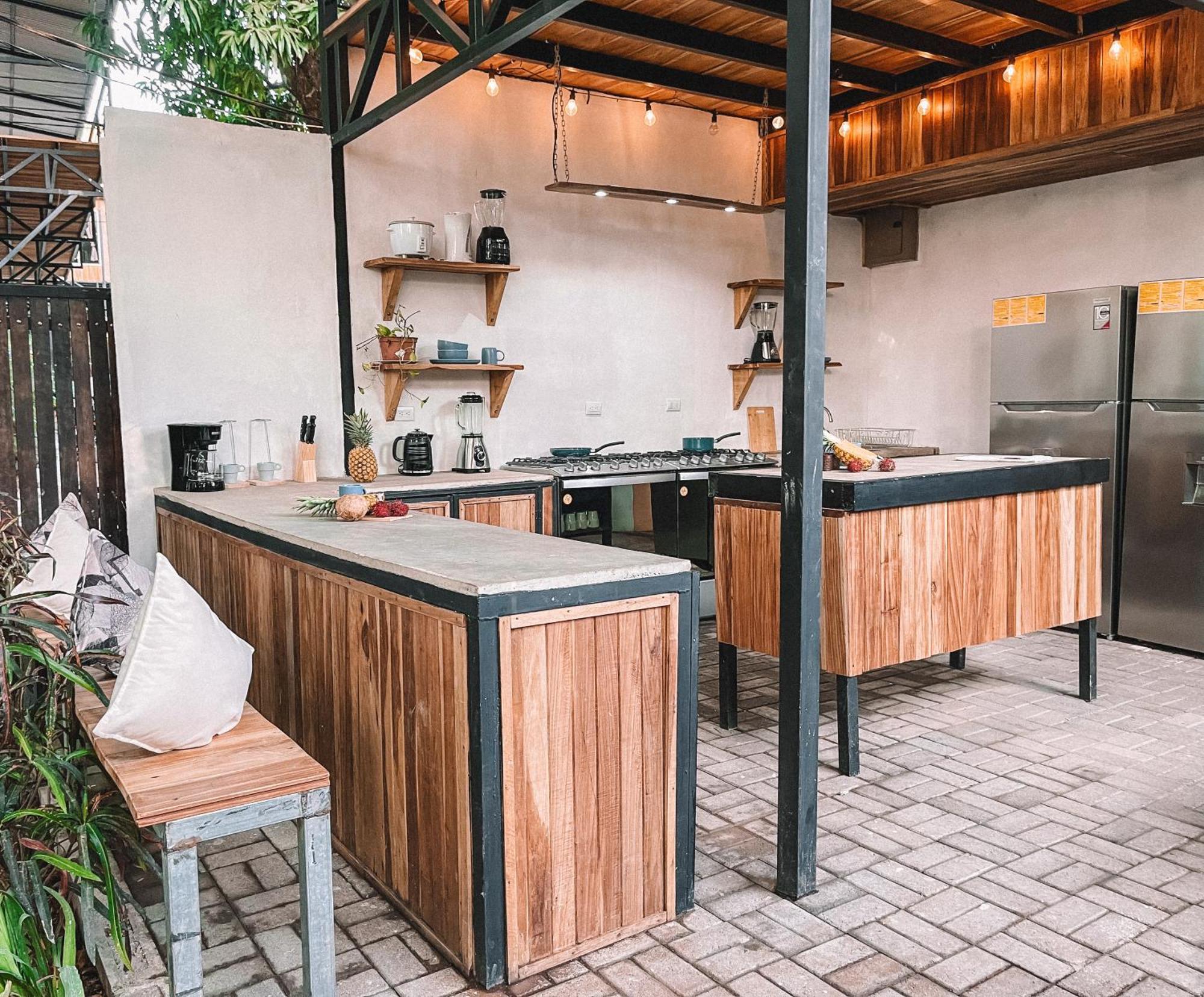 El Gato Rojas Surf Hostel Playa Santa Teresa  Екстер'єр фото