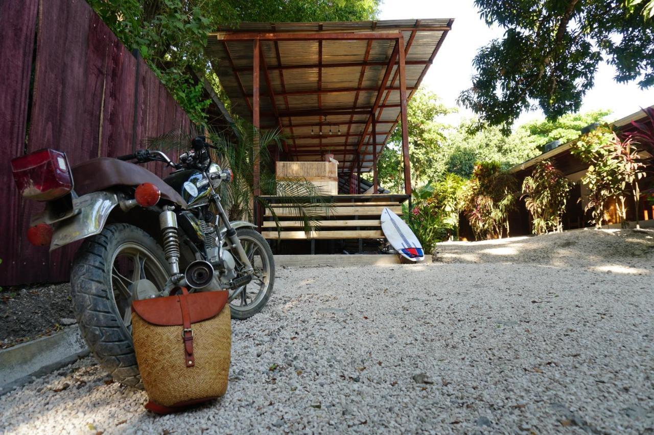 El Gato Rojas Surf Hostel Playa Santa Teresa  Екстер'єр фото
